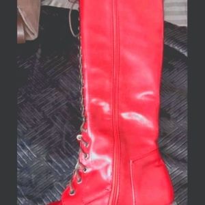 Size 8.5 Knee high red boots